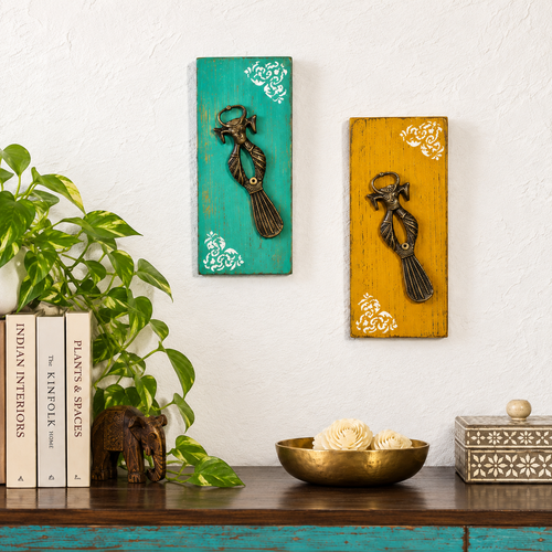 Handcrafted Brass artefacts on distressed wood twin set for wall décor – hoWme