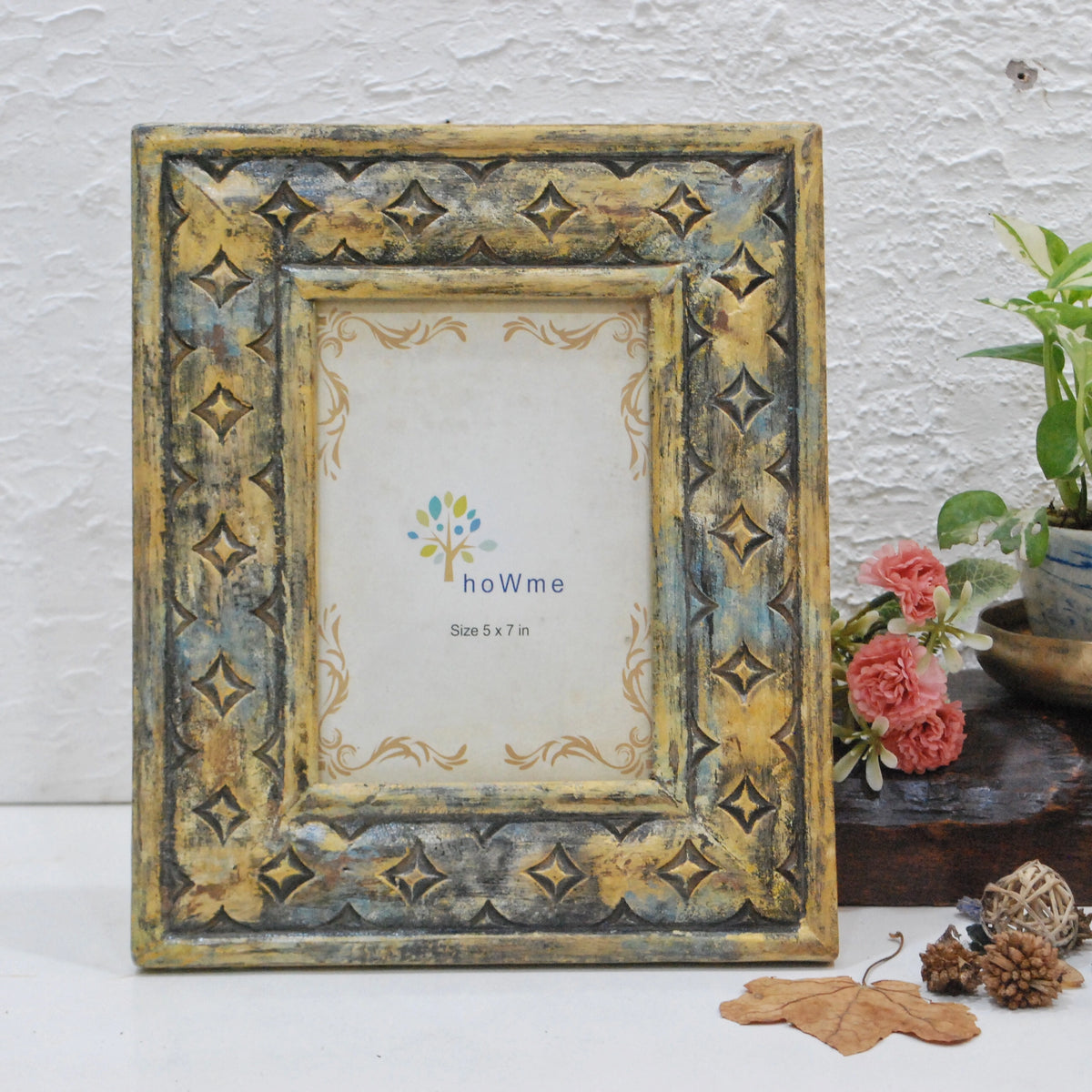 Handcrafted Carved wooden photo frame with distressed finish for table or shelf décor – hoWme
