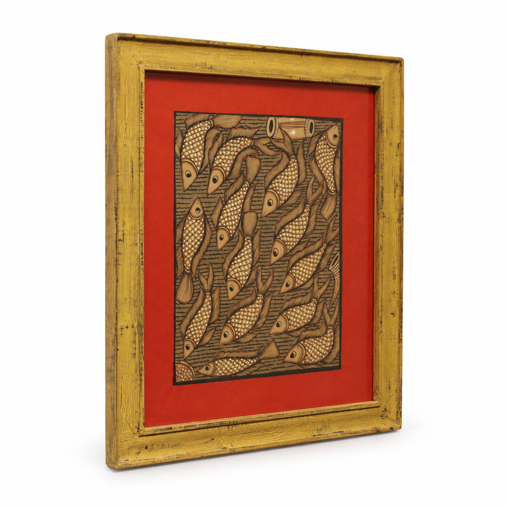 Handcrafted fish hand painting – angled left view for wall décor – hoWme