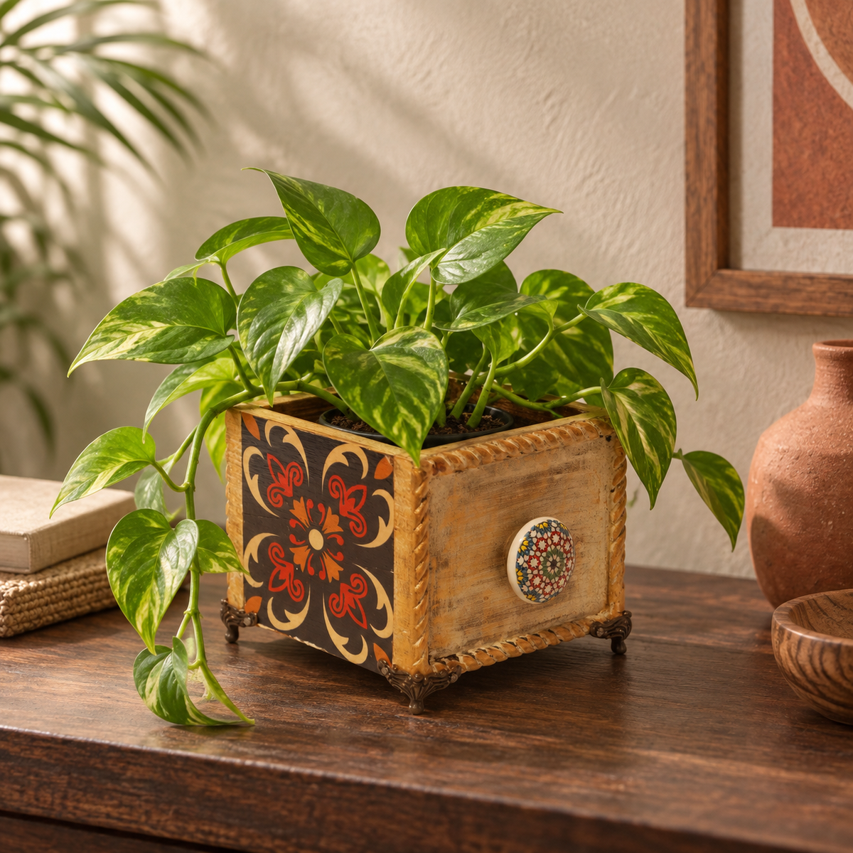 Handcrafted red and blue decoupage planter for table or shelf décor – hoWme