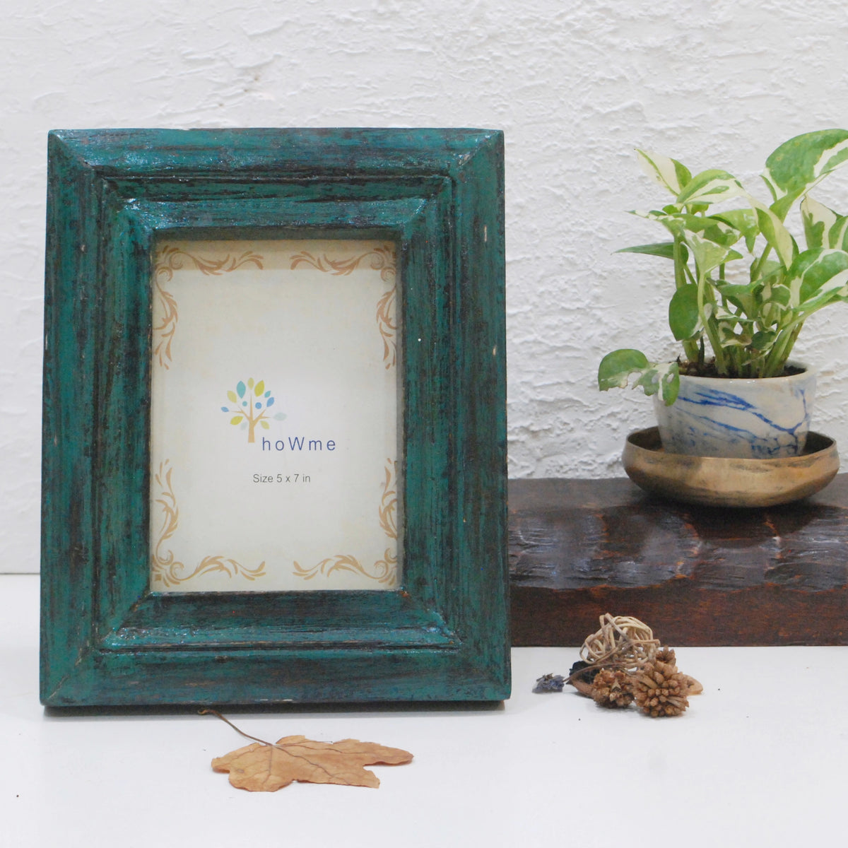 Handcrafted Olive green wooden photo frame with distressed finish for table or shelf décor – hoWme