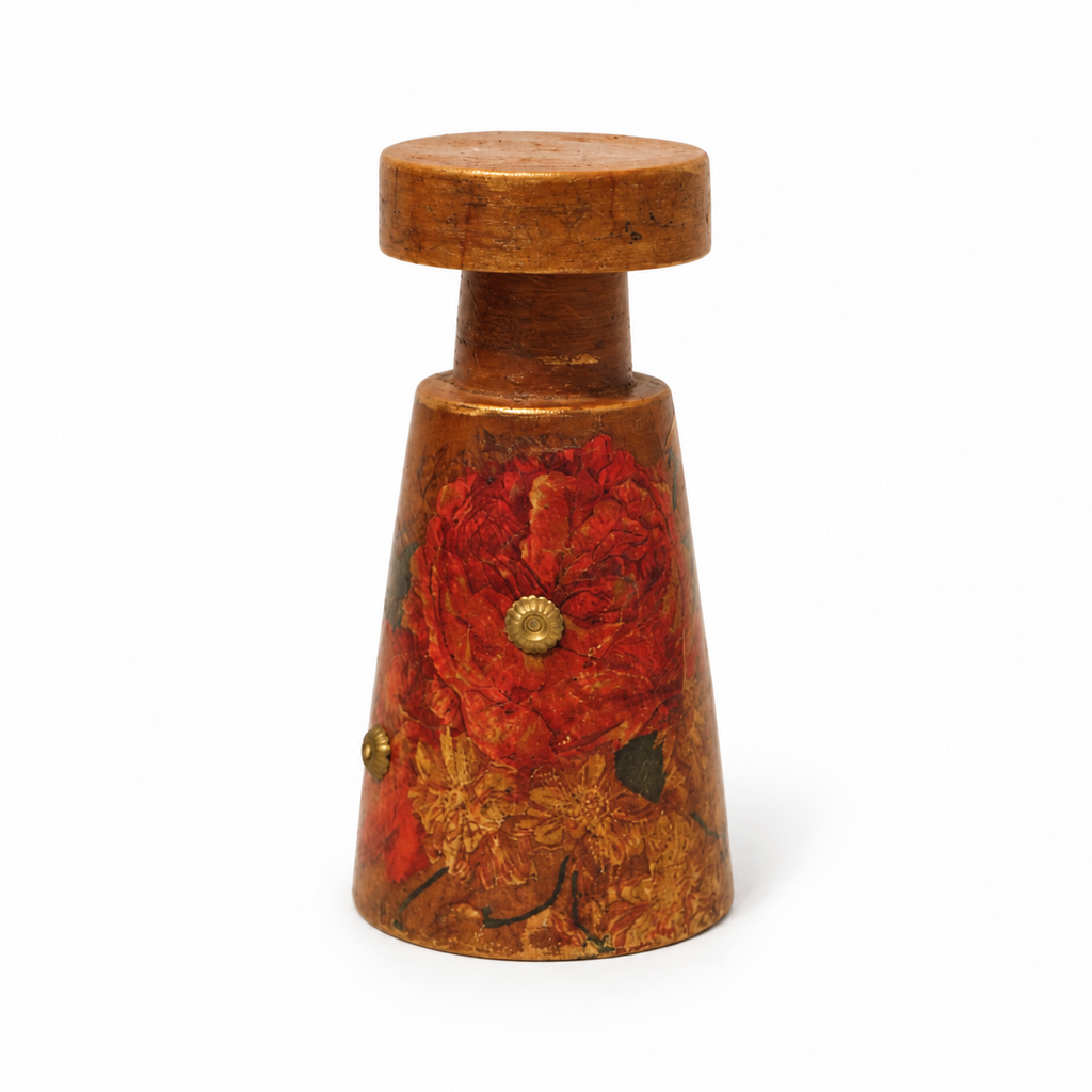 Red and gold wooden candlestand with brown accents, 15 cm tall. hoWme