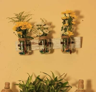 Handcrafted Brown wooden wall planter with three glass mason jars – hoWme