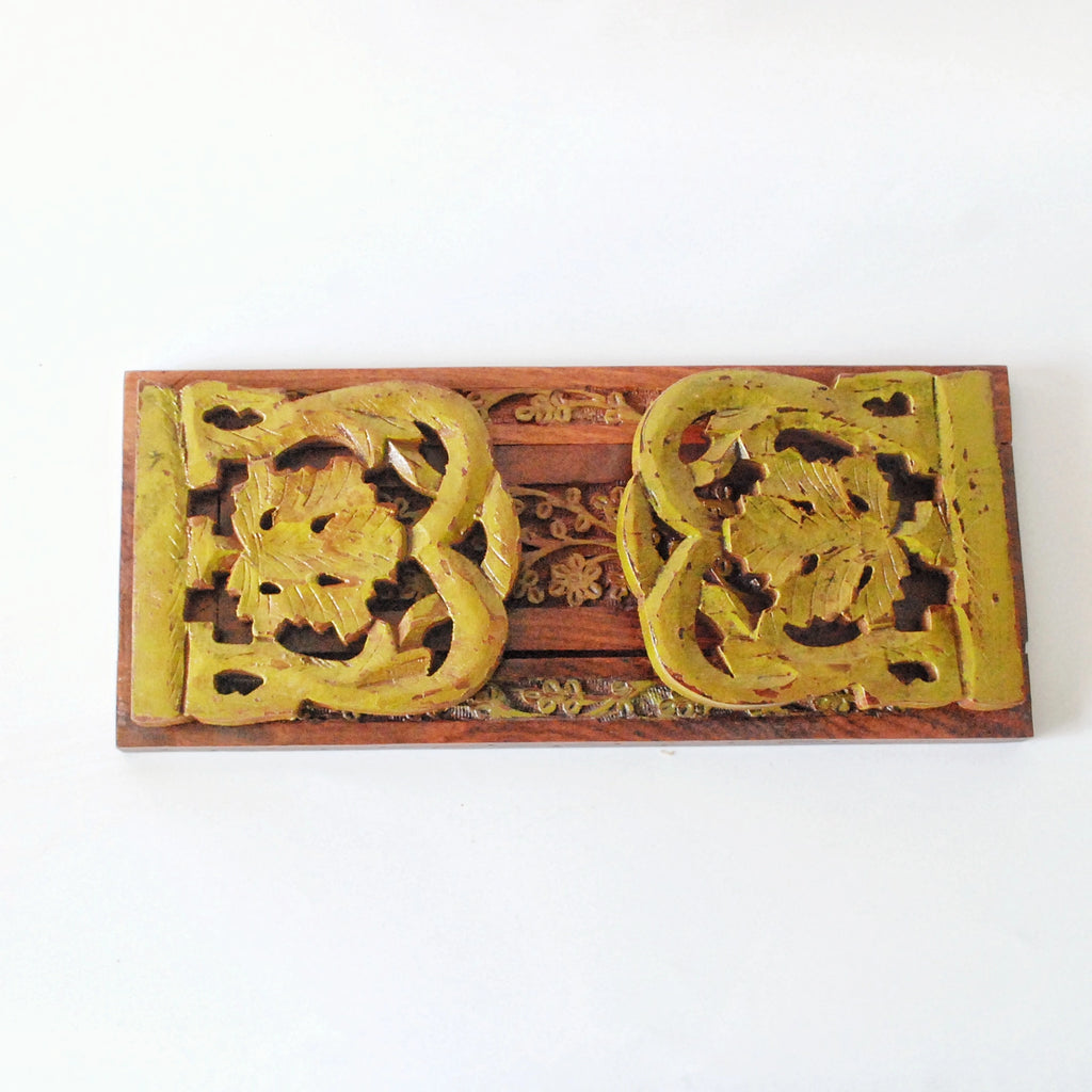 Handcrafted Folded view of yellow extendable wooden bookend showing compact design for table or shelf décor – hoWme
