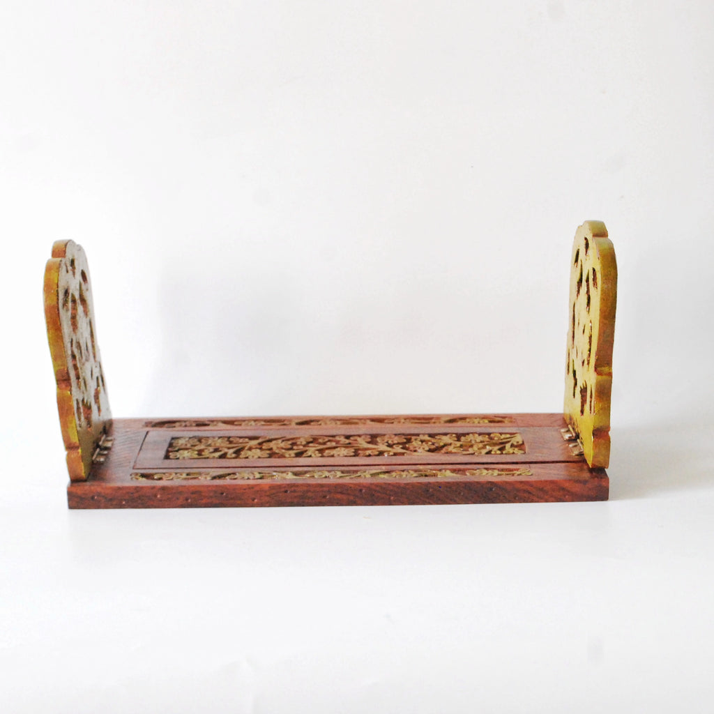 Open view of handcrafted yellow extendable wooden bookend for table or shelf décor – hoWme